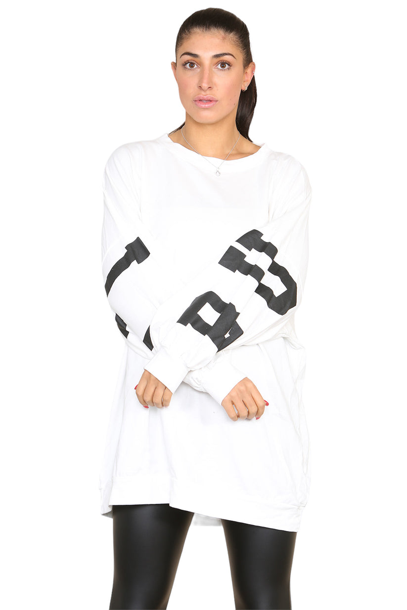 Women's Oversized Jumper Dress with Buffalo Slogan Print - Trendy Buffalo Slogan Oversized Jumper Dress for Comfortable Fashion