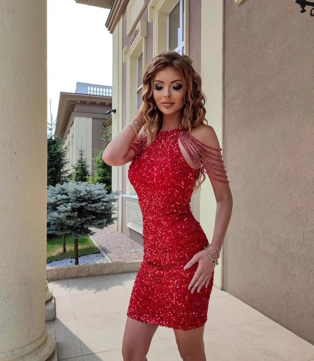 Women's Sequin Dress - Sexy, Fashionable And Off-The-Shoulder.