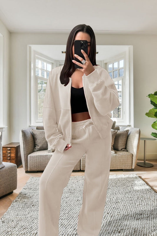Oversized Fleece Tracksuit with Bomber Style Zipper and Wide Leg Design