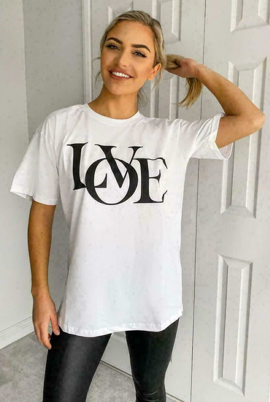 Ladies Oversized Love Print T-Shirt Top with Short Sleeves